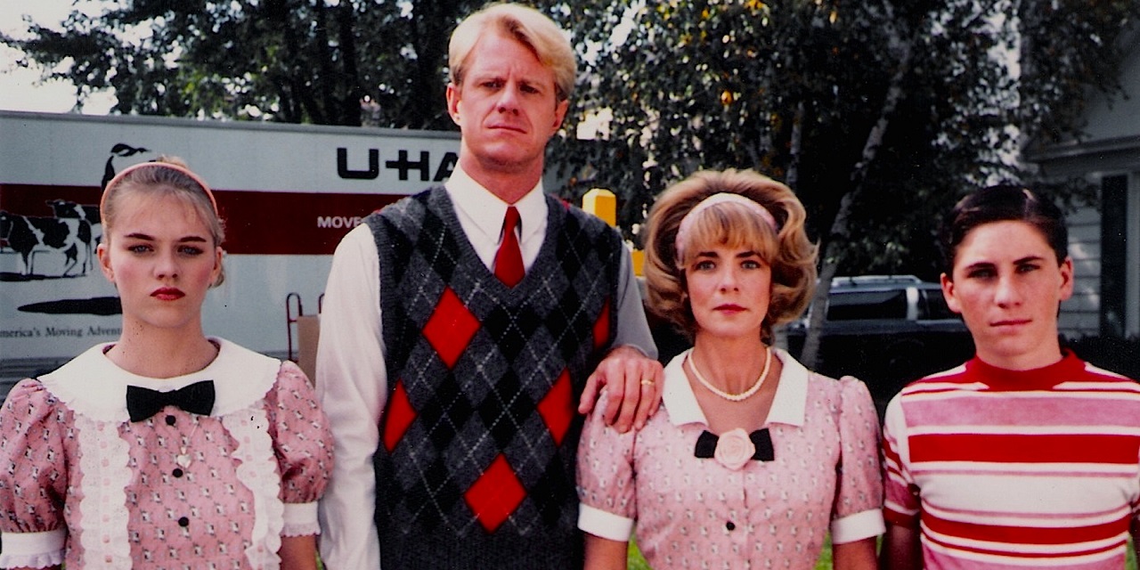 Cami Cooper, Ed Begley Jr, Stockard Channing and Bobby Jacoby in Meet the Applegates (1991)