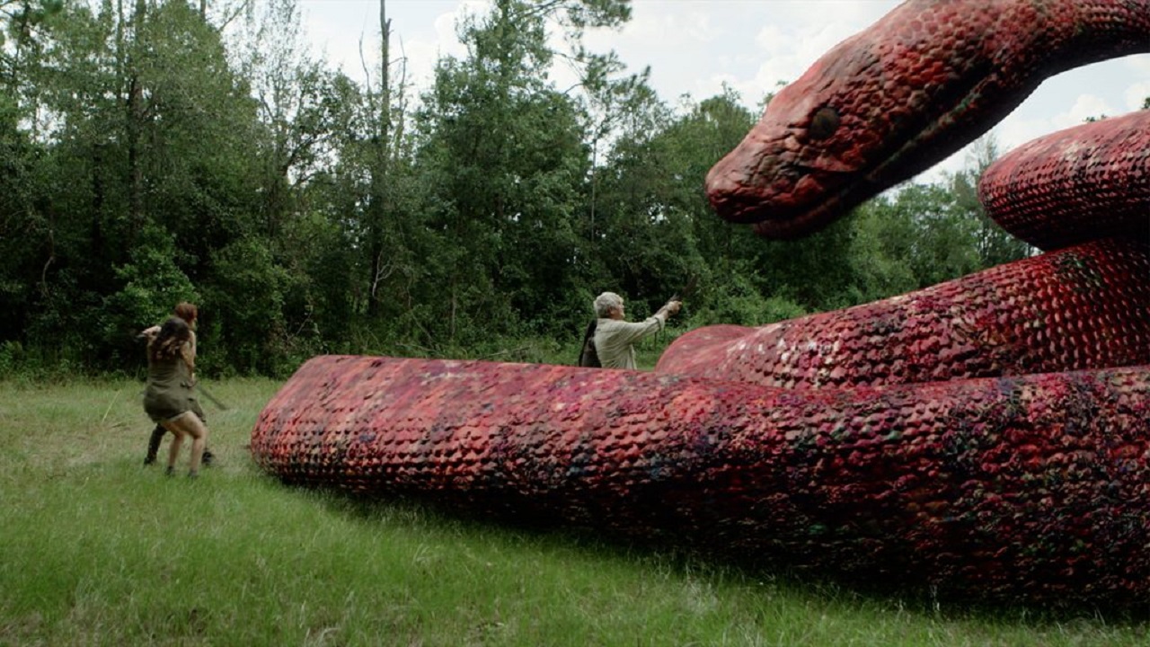 Eric Roberts and students in Megaboa (2021)