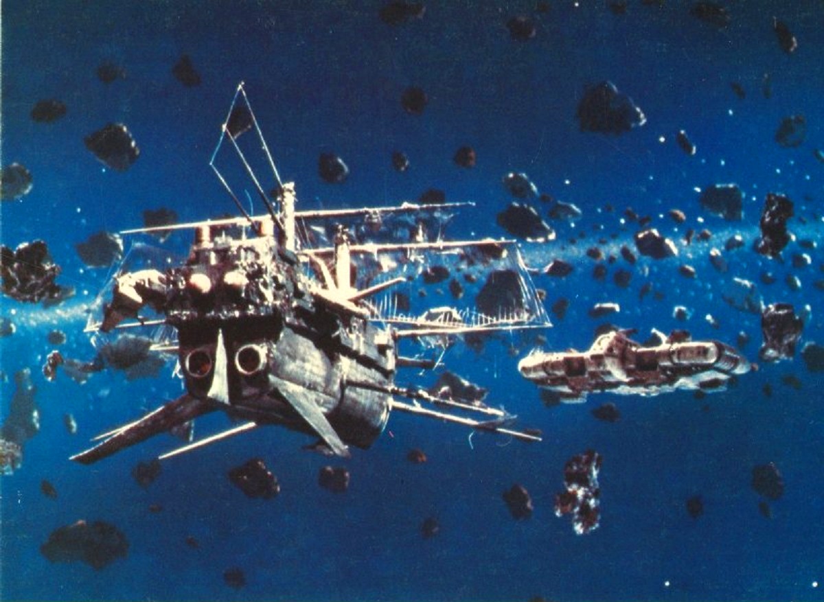 Spaceships from Message from Space (1978)