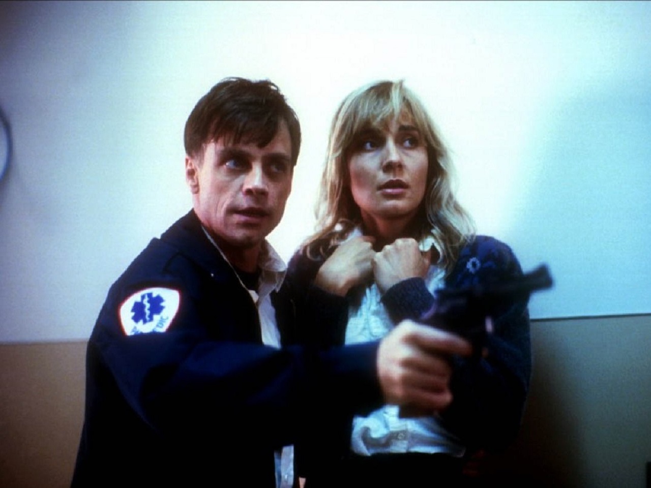 Psycho Mark Hamill and hostage Savina Gersak in Midnight Ride (1990)