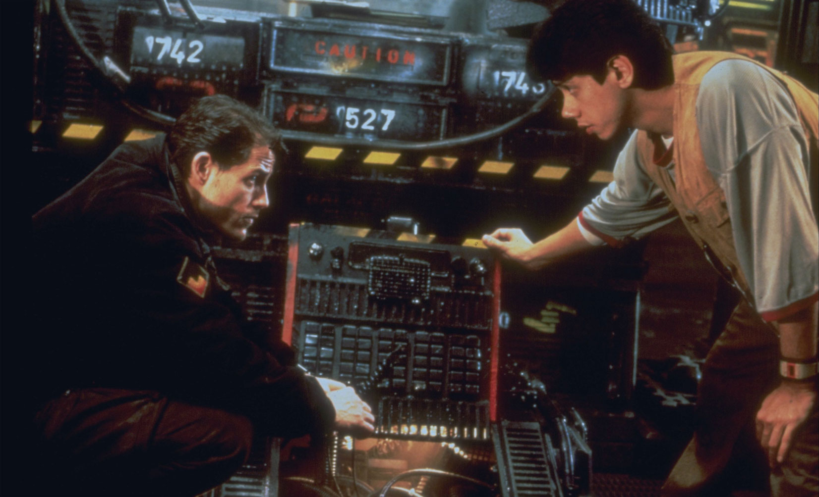 Michael Paré and Dean Devlin in Moon 44 (1990)