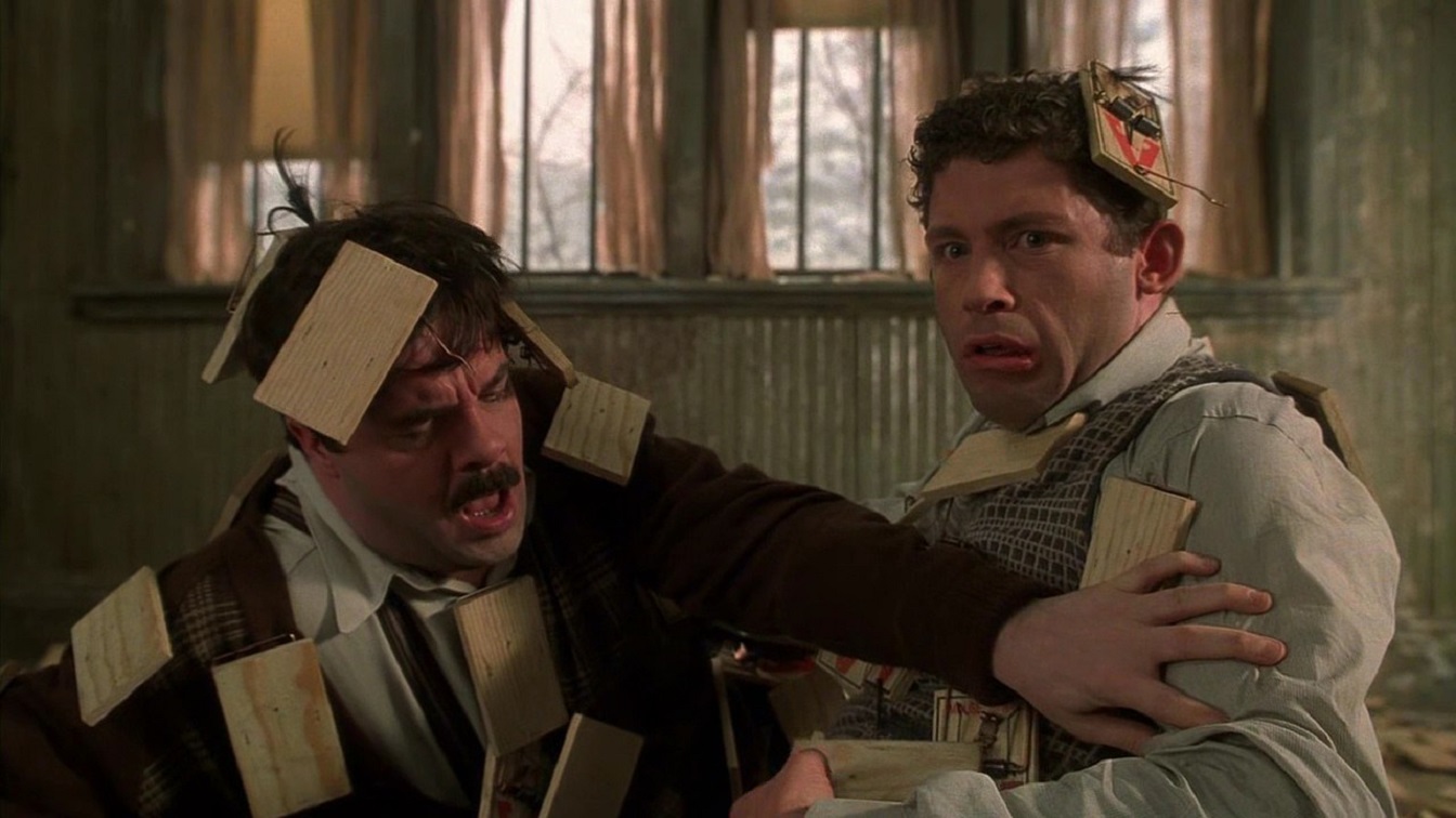 Nathan Lane, Lee Evans - terrorised by an unkillable mouse in Mousehunt (1997)