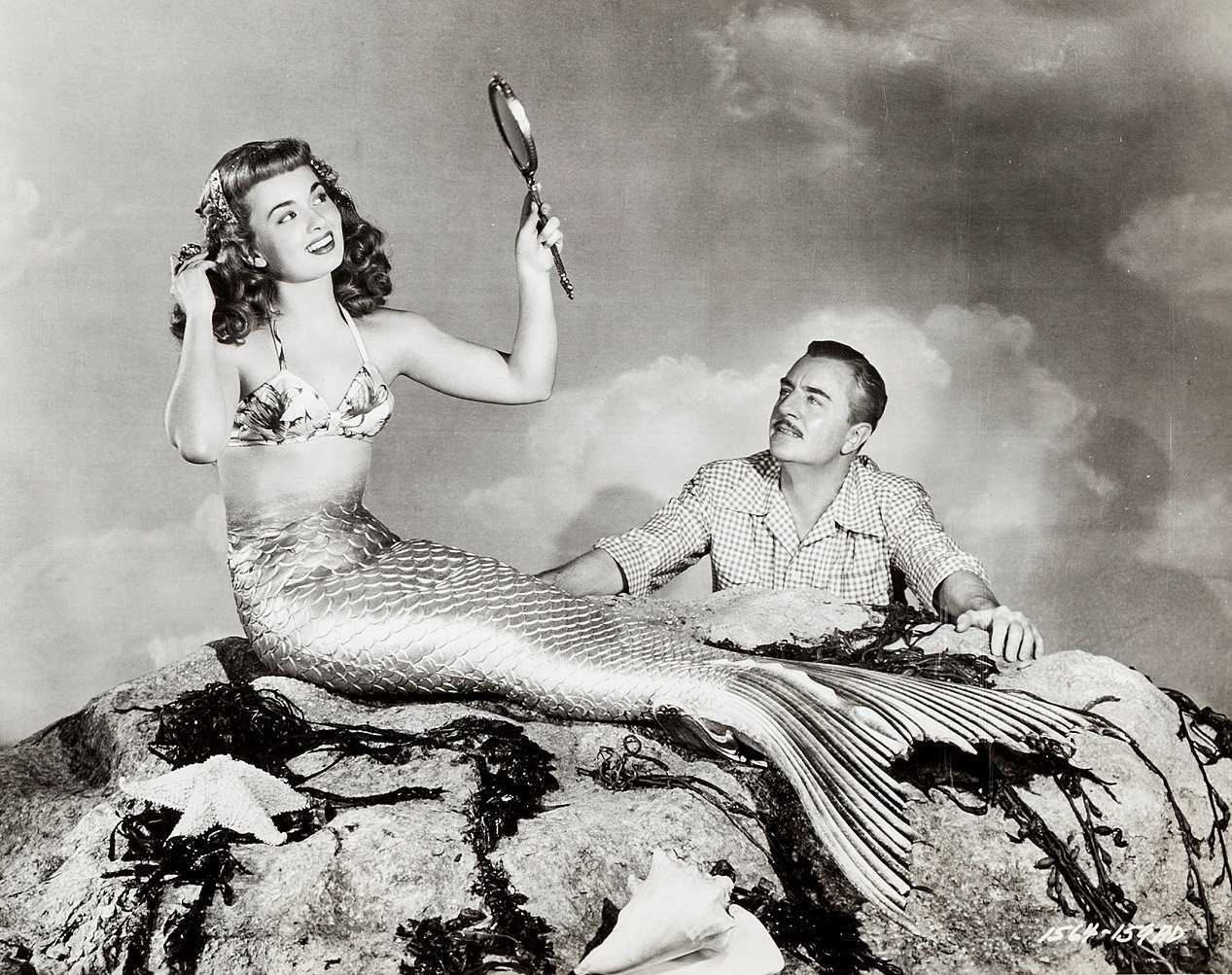 Arthur Peabody (William Powell) and the mermaid Lenore (Ann Blyth) in Mr Peabody and the Mermaid (1948)