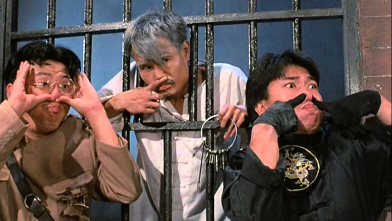 Captain Wai (Billy Lau), Master Kau (Lam Ching-Ying) and Chou (Siu-hou Chin) in Mr Vampire (1985)