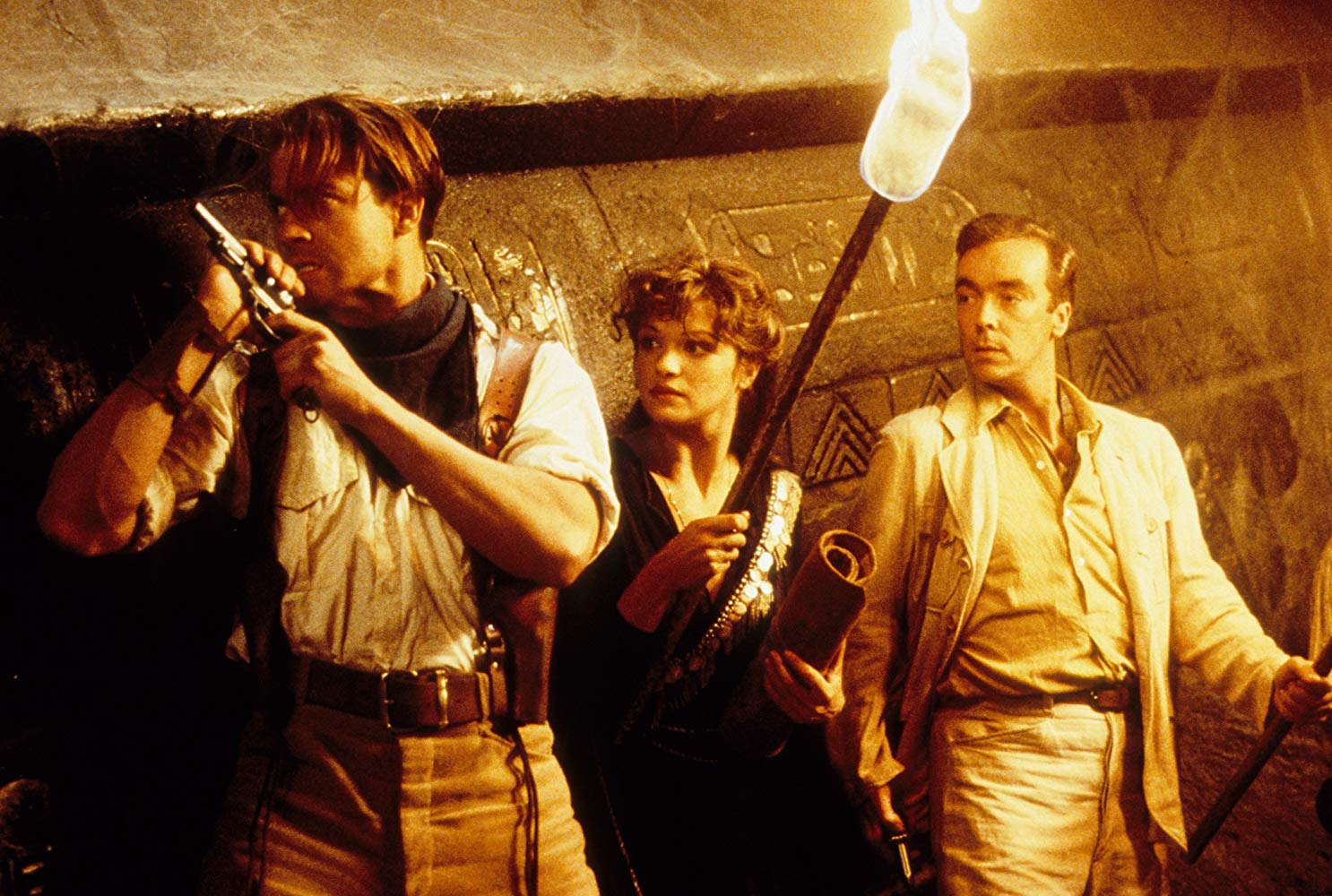 Brendan Fraser, Rachel Weisz and John Hannah venture into a tomb in The Mummy (1999)