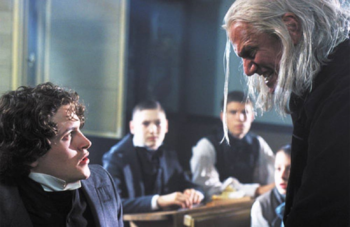 Kieran Bew and Steven Berkoff in My Life as a Fairytale: Hans Christian Andersen (2001)