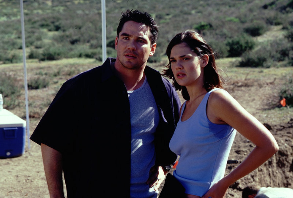 Palaentologist Dean Cain and wife Elizabeth Lackey in New Alcatraz (2002)