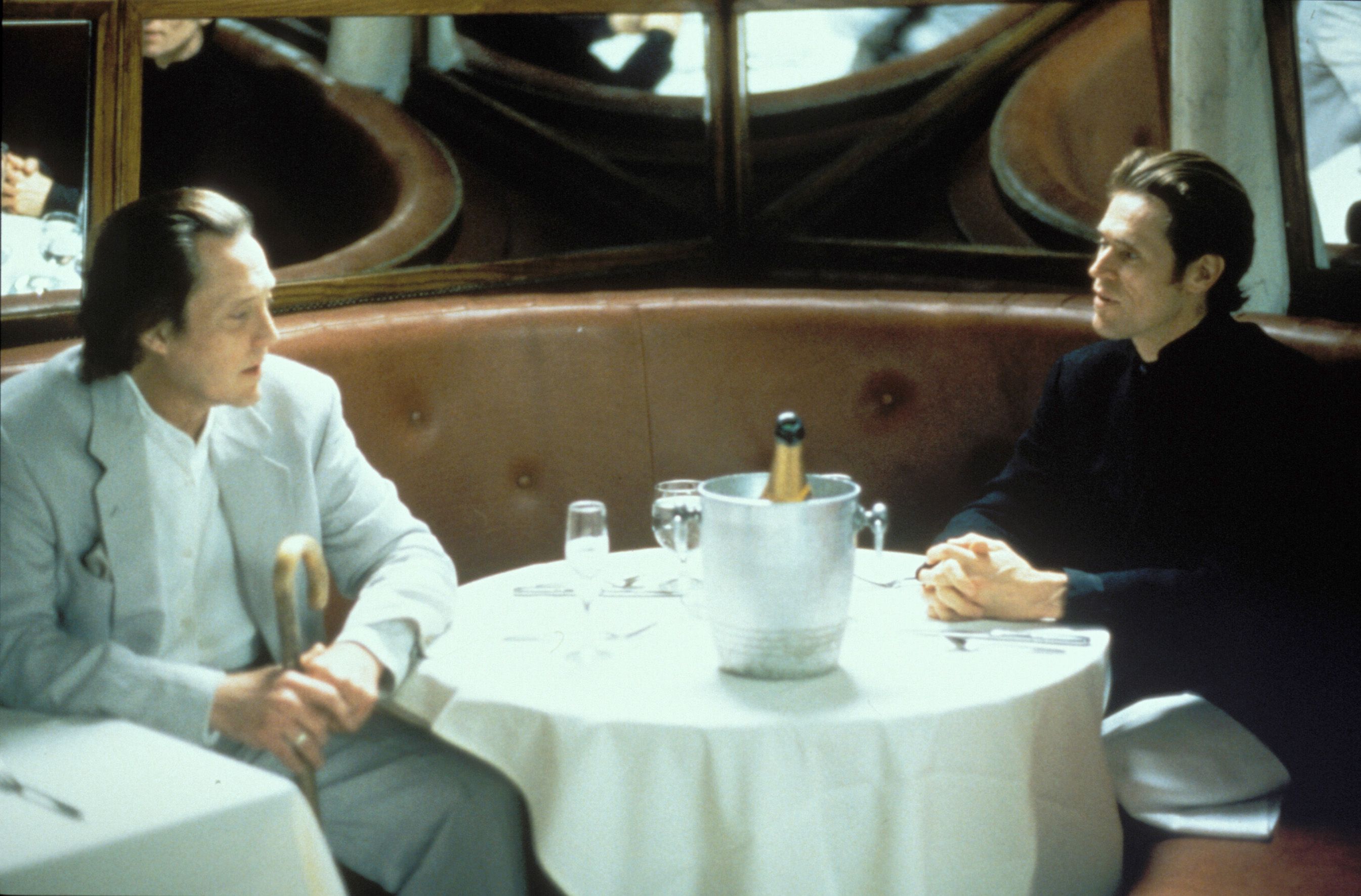 Christopher Walken and Willem DaFoe plot industrial espionage in New Rose Hotel (1998)