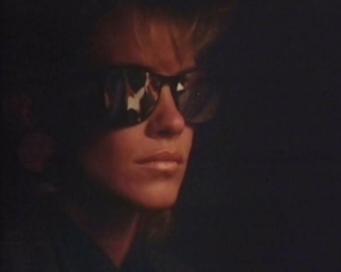 Catherine Mary Stewart in mirrorhades in the opening scene in Nightflyers (1987)