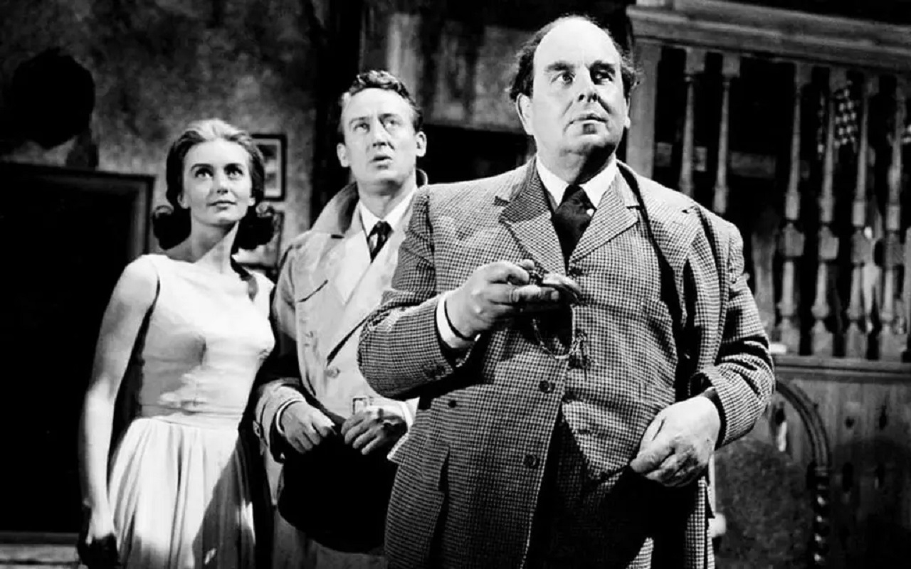 Janette Scott, Tom Poston and Robert Morley in The Old Dark House (1963)