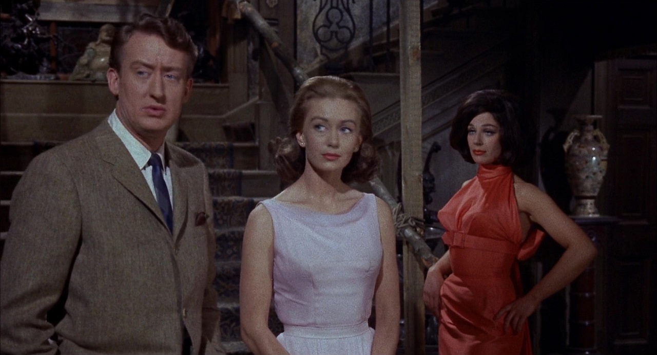 Tom Poston, Janette Scott and Fenella Fielding in The Old Dark House (1963)