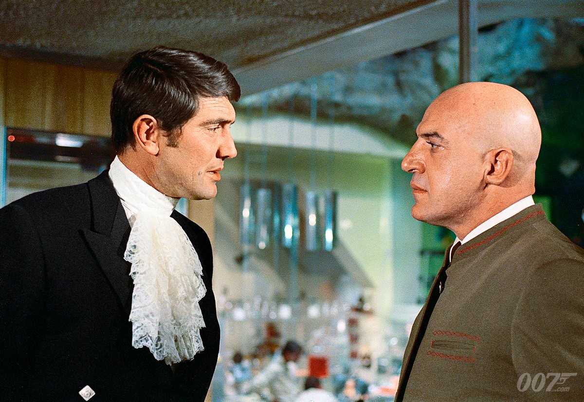 James Bond (George Lazenby) and Ernst Stavro Blofeld (Telly Savalas) in On Her Majesty's Secret Service (1969)