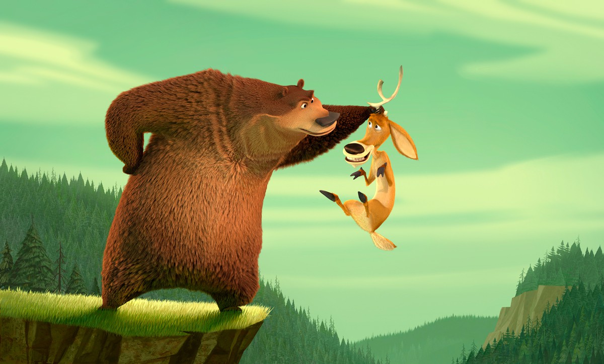 Boog dangles Elliott over a cliff edge in Open Season (2006)