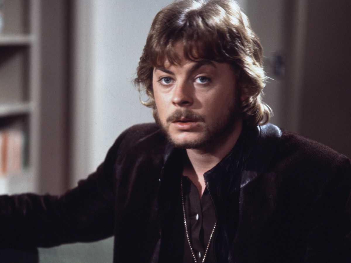 Hywel Bennett as Edwin Anthony, recipient of the world's first penis transplant in Percy (1971)