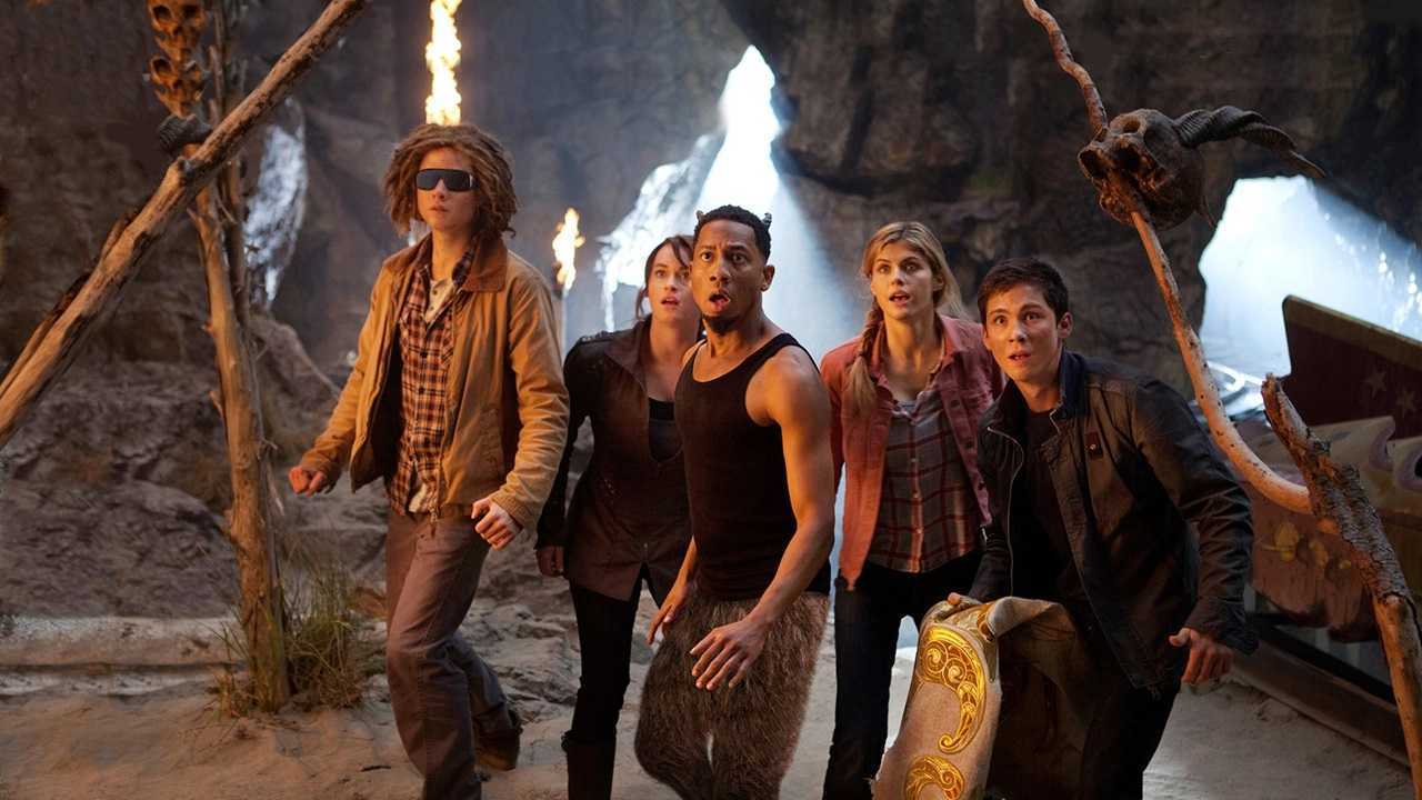 Tyson (Douglas Smith), Clarisse LaRue (Leven Rambin), Grover Underwood (Brandon T. Jackson), Annabeth Chase (Alexandra Daddario) and Percy Jackson (Logan Lerman) in Percy Jackson: Sea of Monsters (2013)