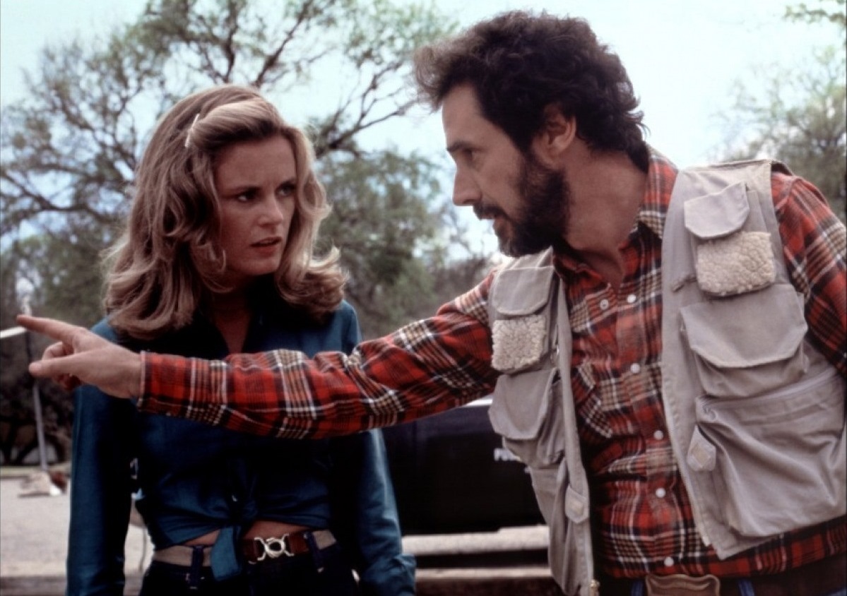 Heather Menzies and Bradford Dillman set out to stop the piranha menace in Piranha (1978)