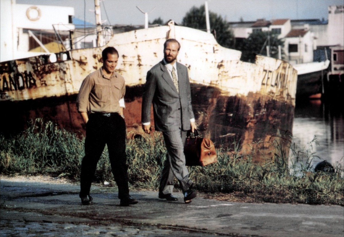 Jean-Marc Barr and William Hurt in The Plague (1992)