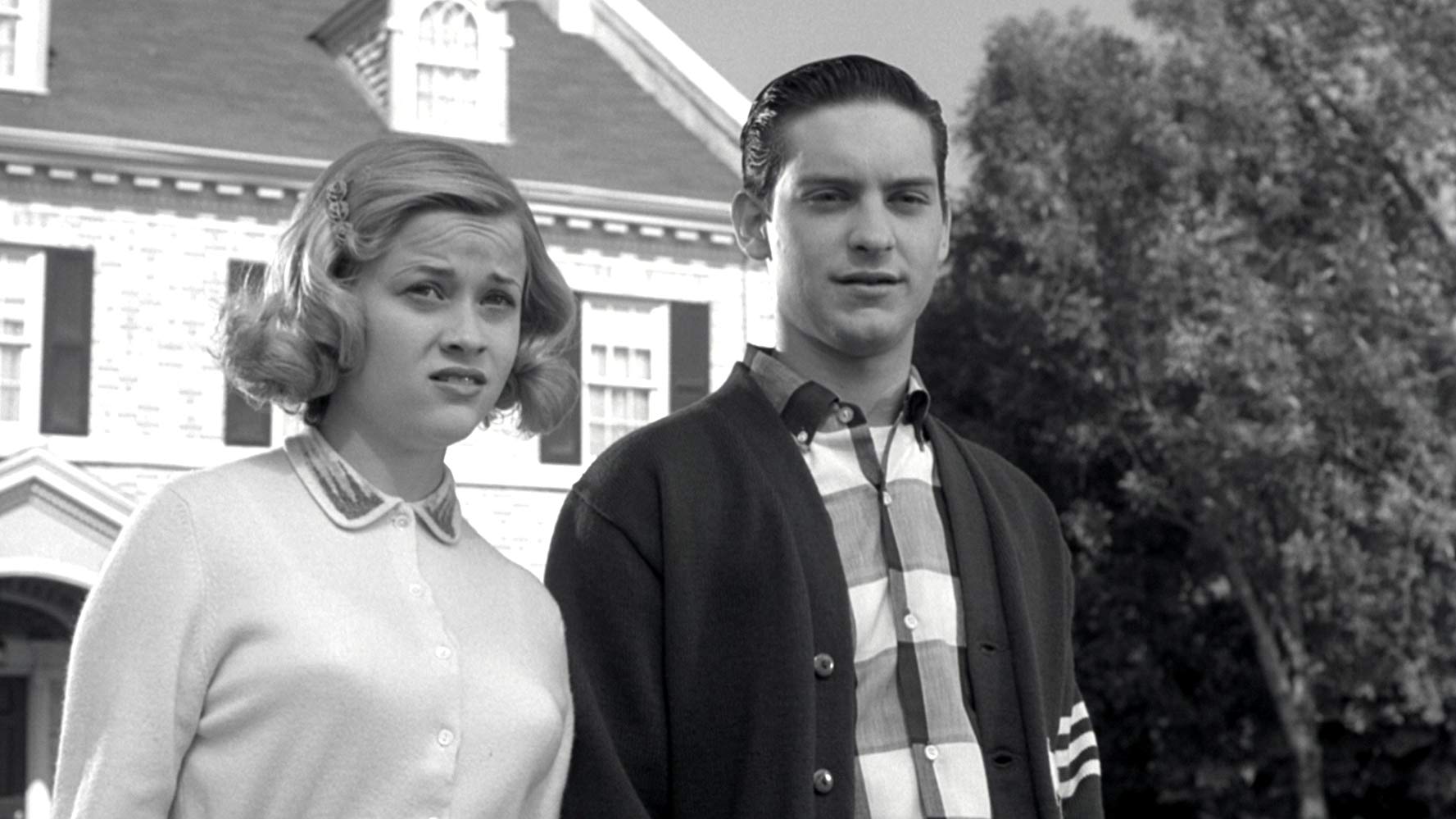 Reese Witherspoon, Tobey Maguire in Pleasantville (1998)