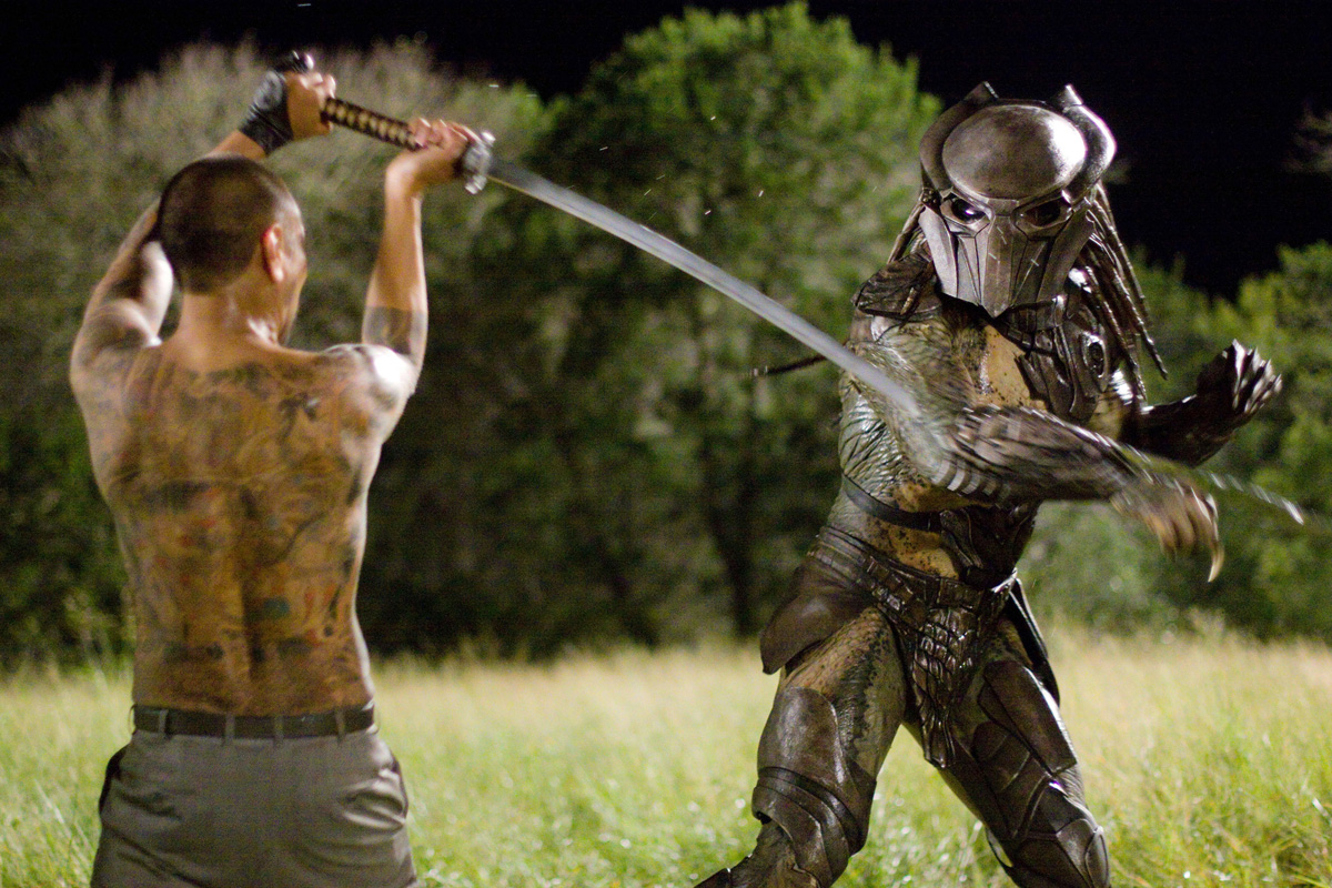 Louis Ozawa Changchien goes up against the Predator with a samurai sword in Predators (2010)