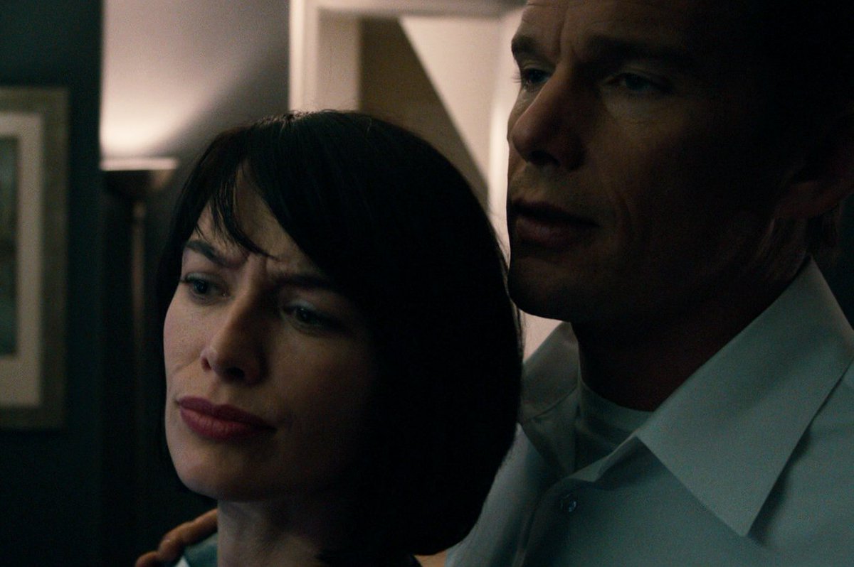 Ethan Hawke, Lena Headey in The Purge (2013)