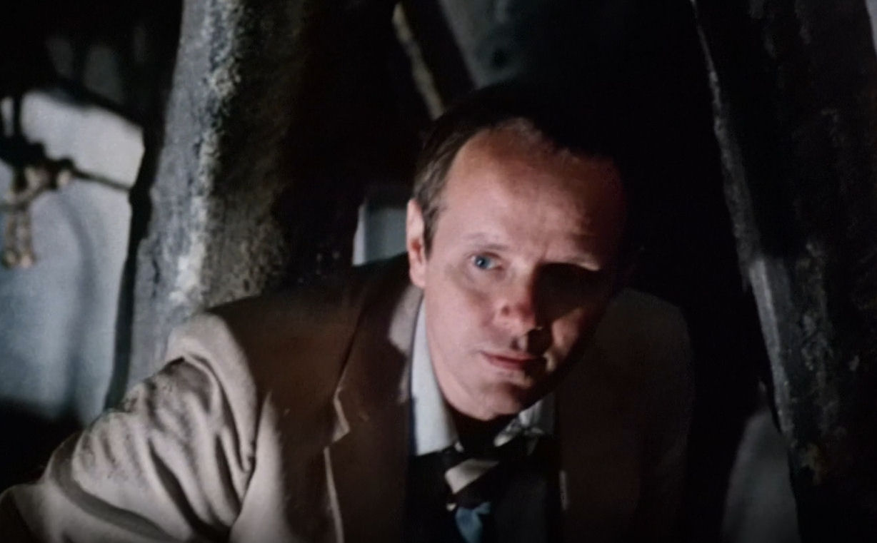 Michael Moriarty in Q: he Winged Serpent (1982)