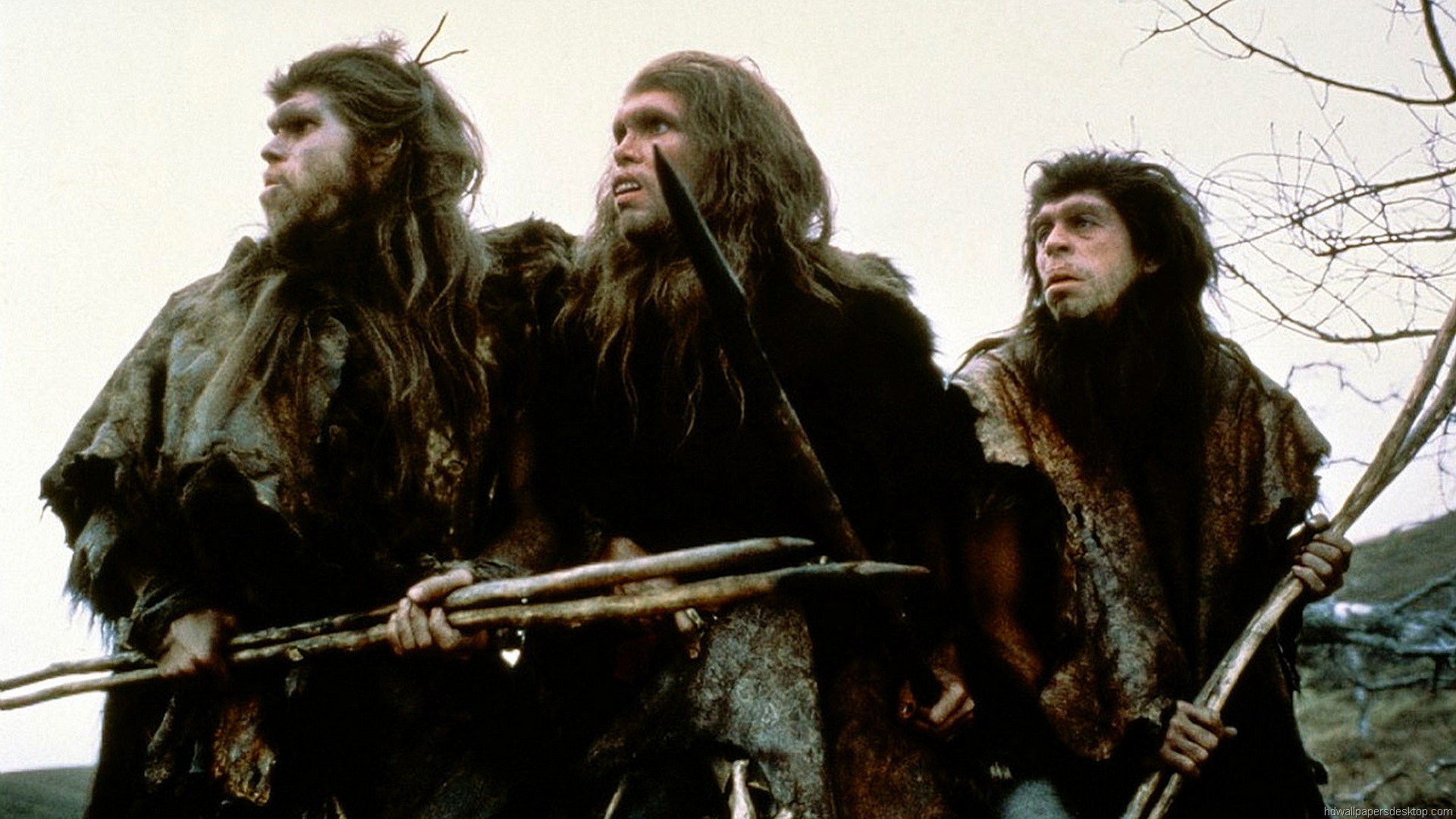 Ron Perlman, Everett McGill, Nameer El Kadi in Quest for Fire (1981)