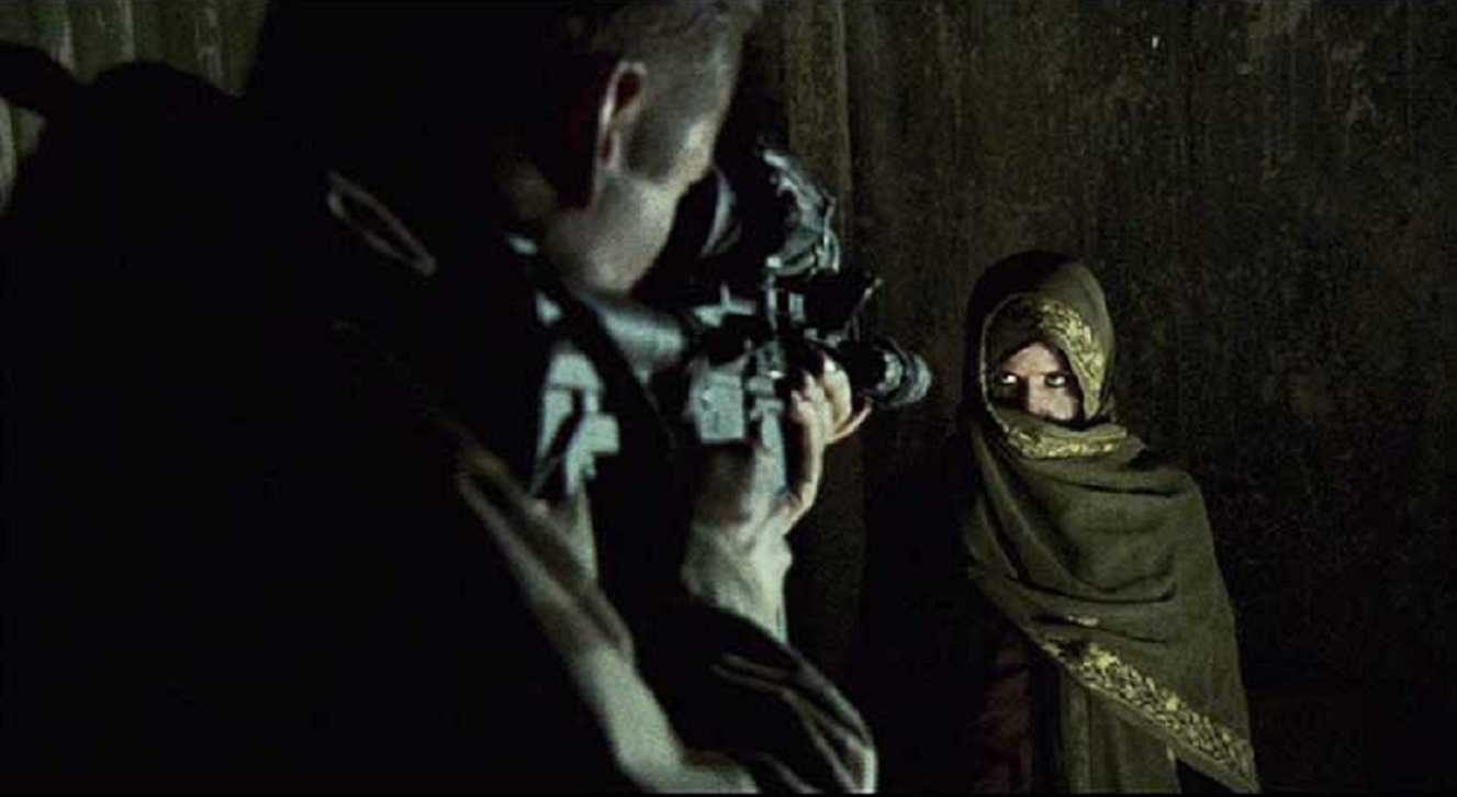 US soldier vs a mysterious Arab woman (Mercedes Masöhn) in Red Sands (2009)