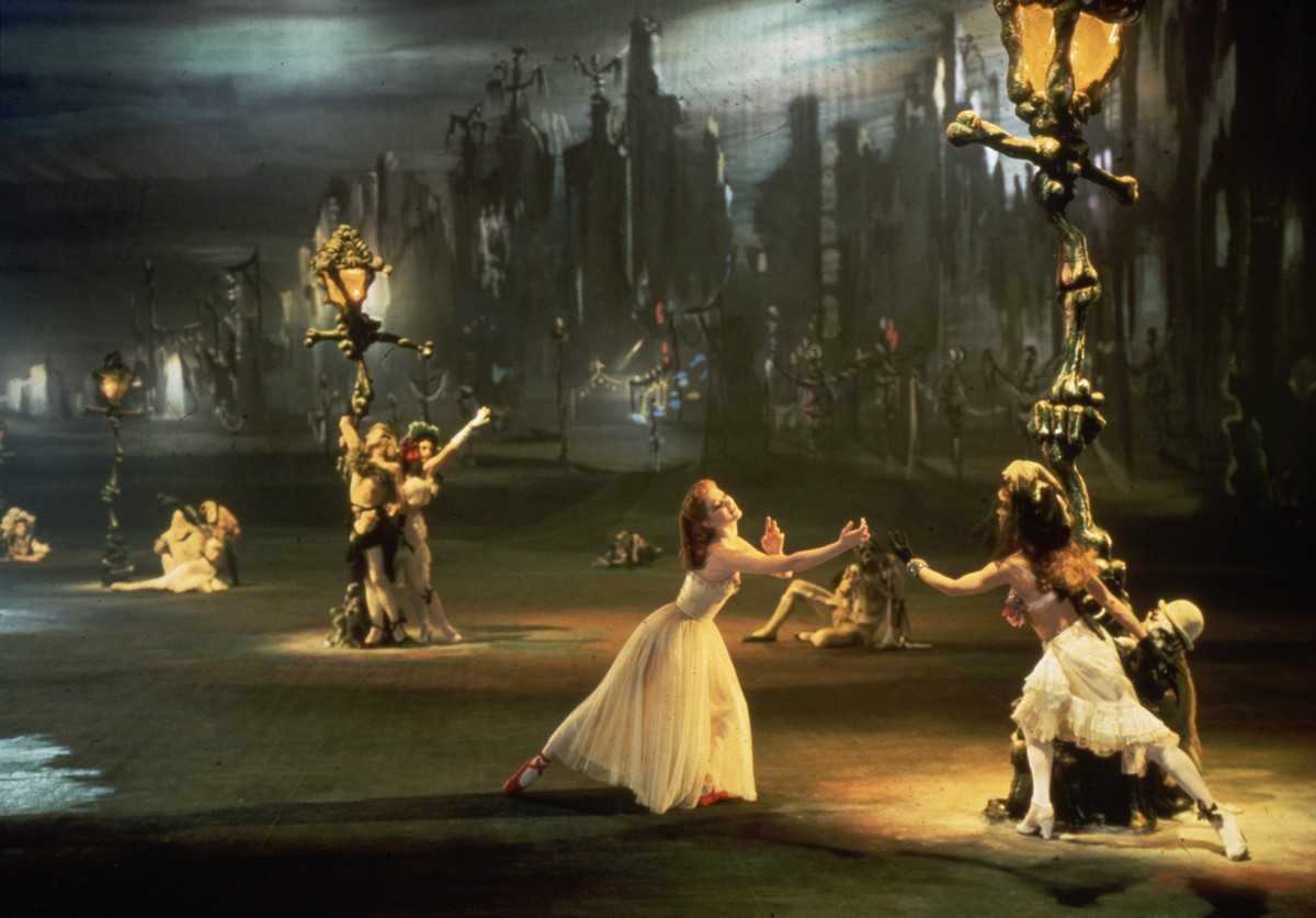 Michael Powell's stunning staging of the ballet as a pure Technicolor spectacle (with Moire Shearer centre) in The Red Shoes (1948)