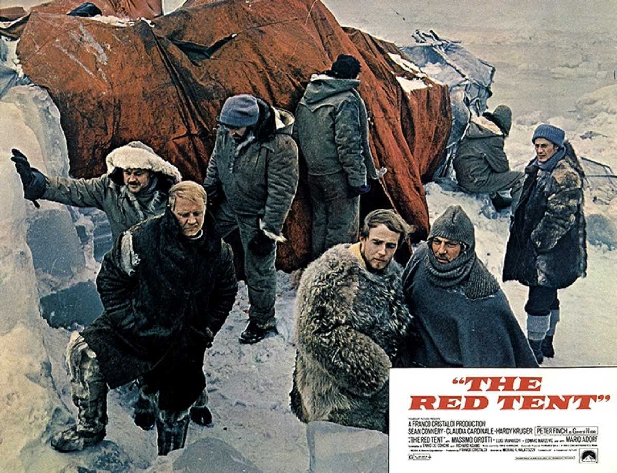 The survivors of the Italia crash in The Red Tent (1969) 1