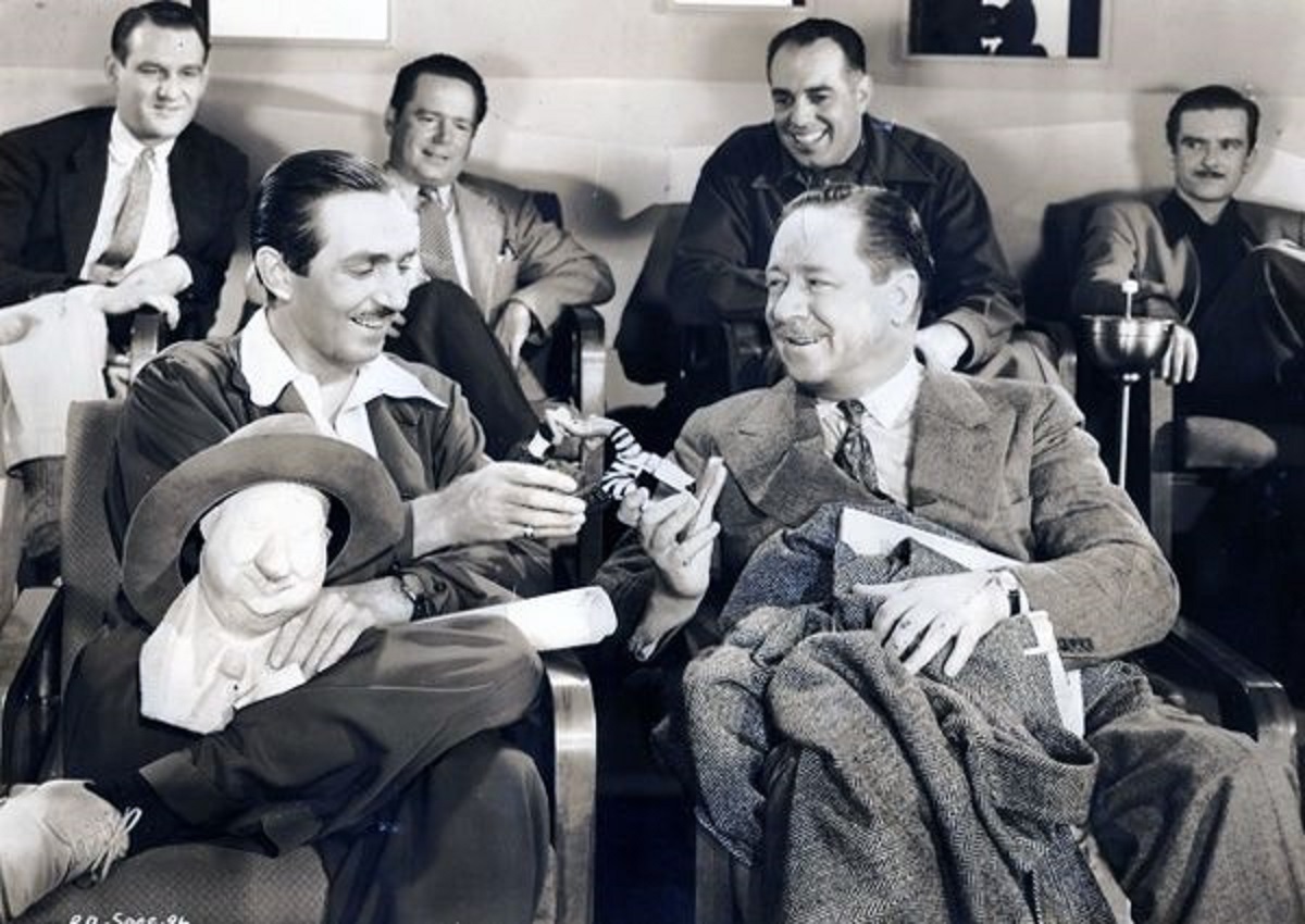 Walt Disney meets Robert Benchley in The Reluctant Dragon (1941)
