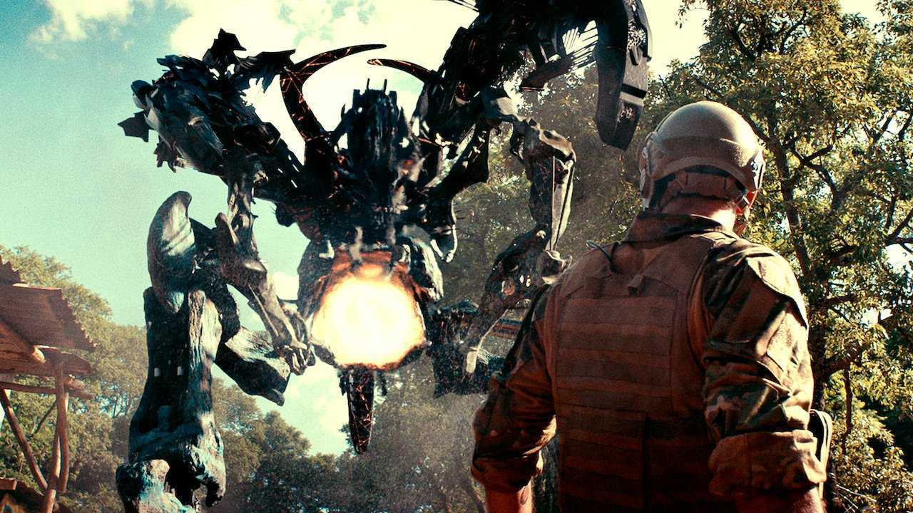 Alien robot from Revolt (2017)