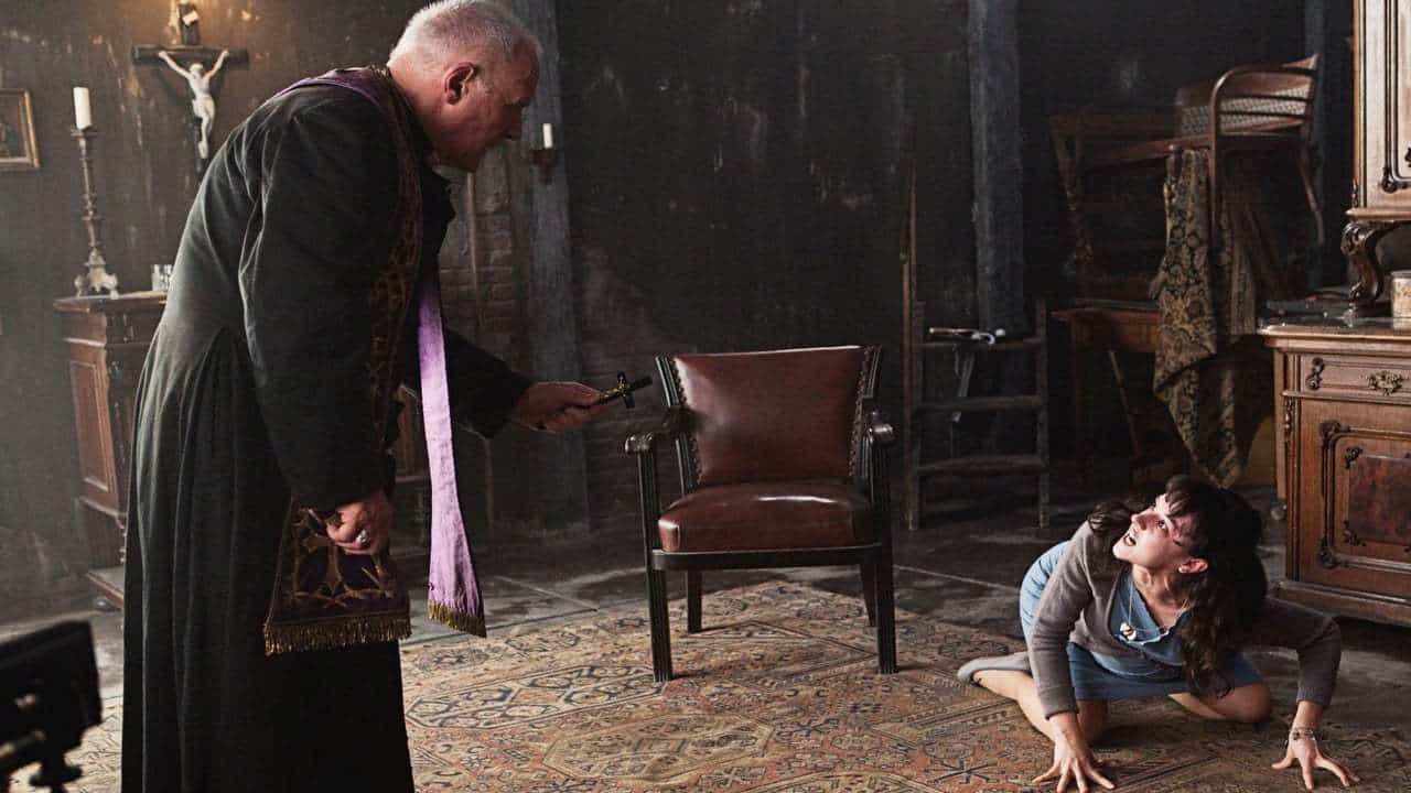 Anthony Hopkins performs an exorcism in The Rite (2011)