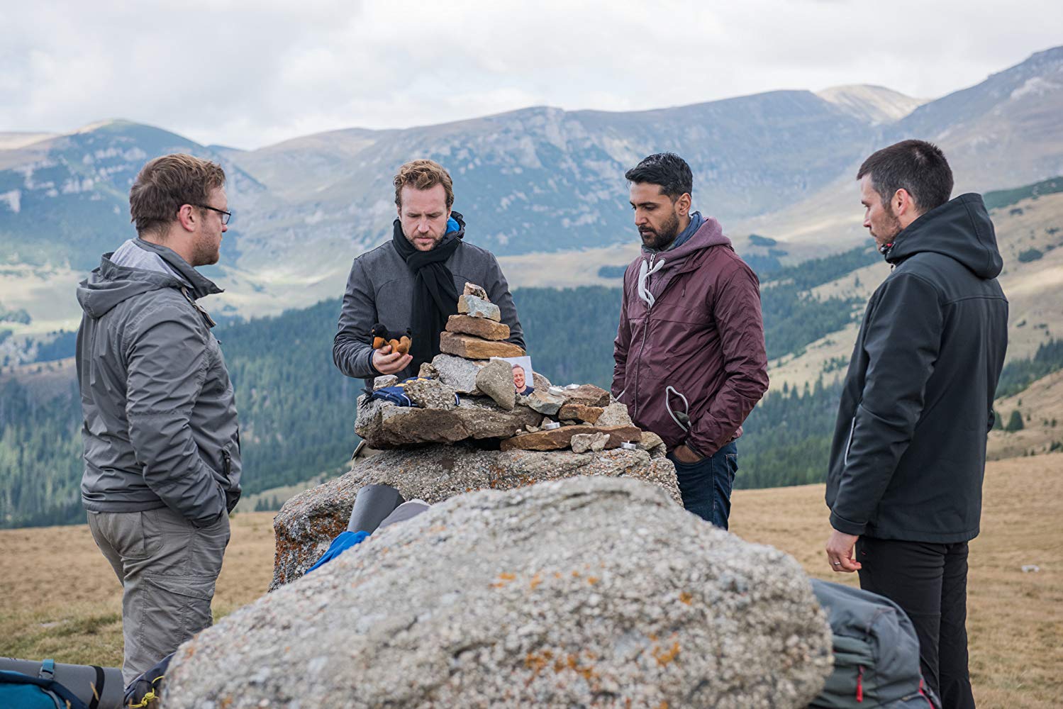 Sam Troughton, Rafe Spall, Arsher Ali, Robert-James Collier in The Ritual (2017)
