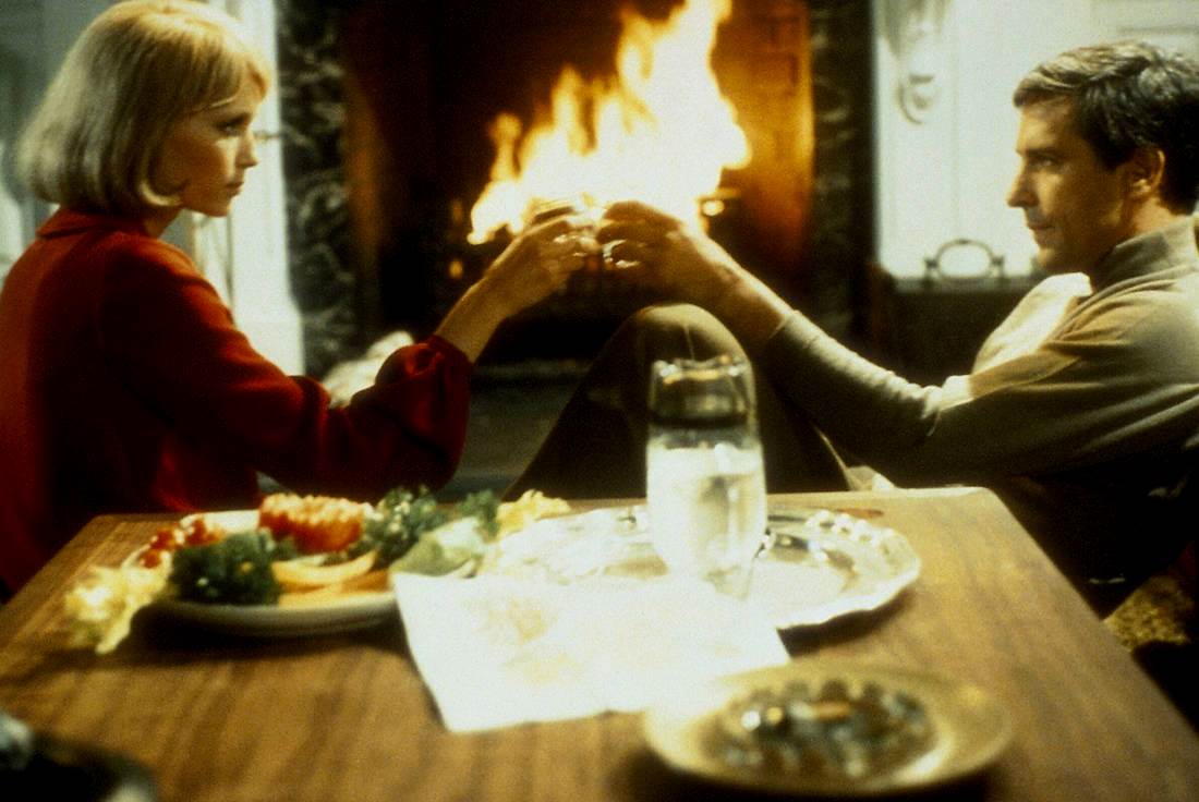 Rosemary (Mia Farrow) and Guy Woodhouse (John Cassavetes) in Rosemary's Baby (1968)