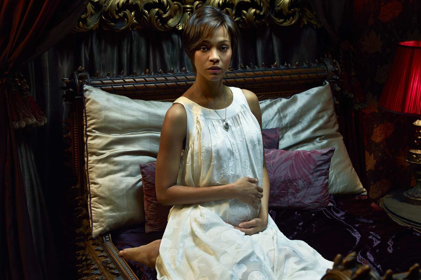 A pregnant Rosemary Woodhouse (Zoe Saldana) in Rosemary's Baby (2014)