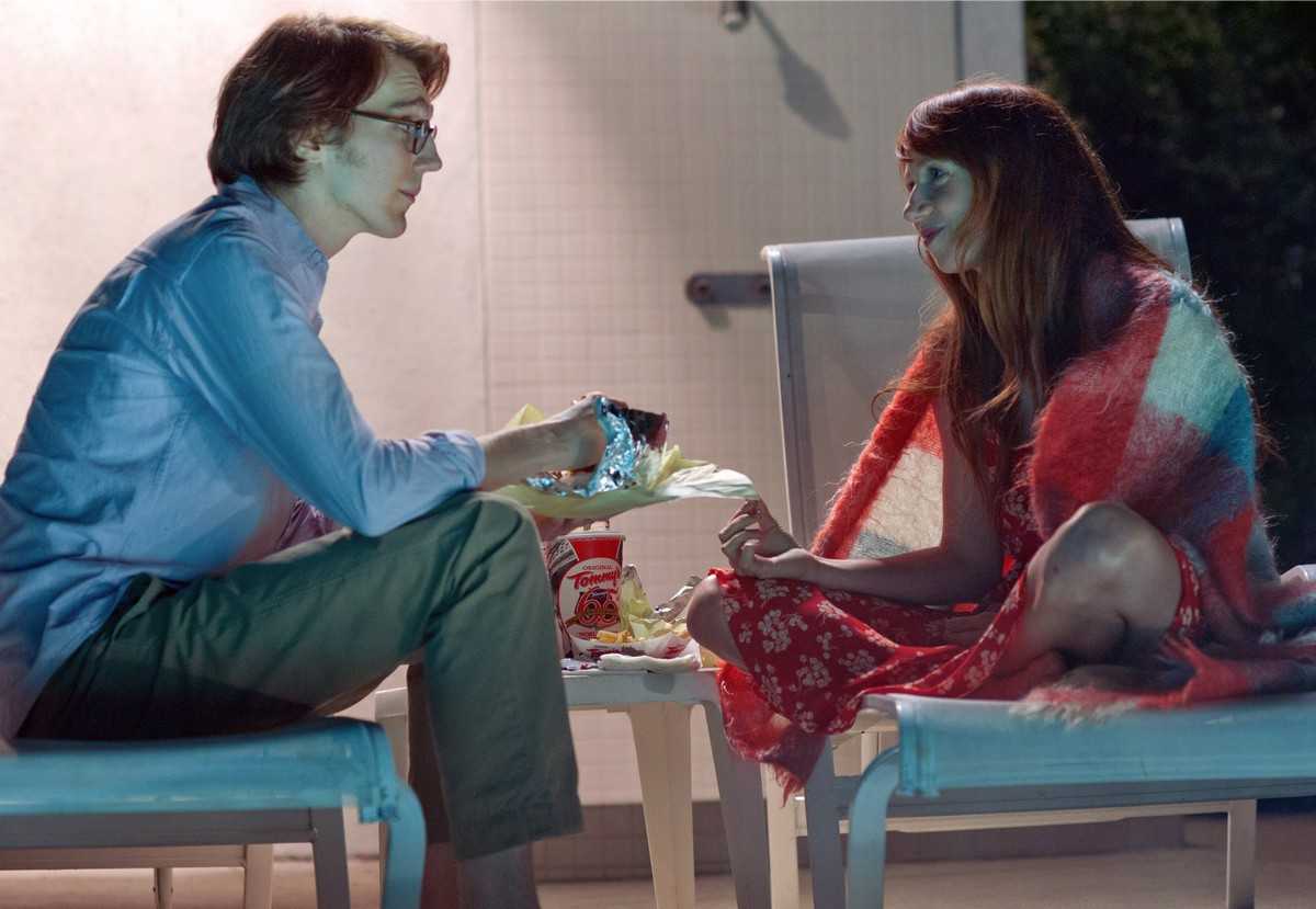 Quirky romance between writer Paul Dano and his fictional creation Zoe Kazan in Ruby Sparks (2012)