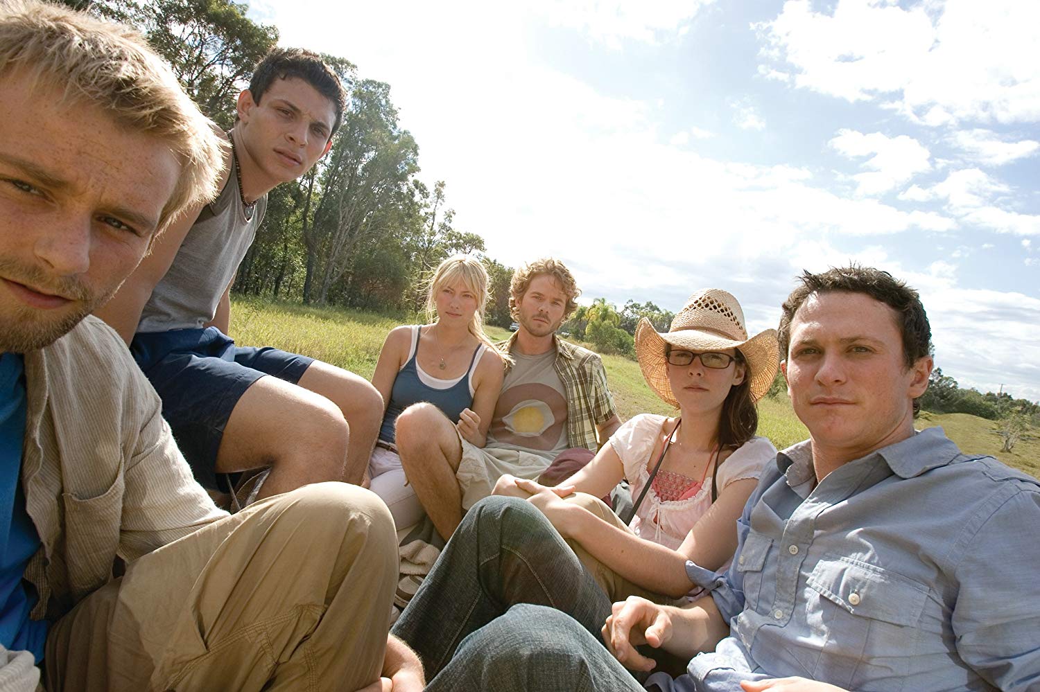 Cast line-up - (l to r) Joe Anderson, Dimitri Baveas, Laura Regan, Shawn Ashmore, Jena Malone and Jonathan Tucker in The Ruins (2008)