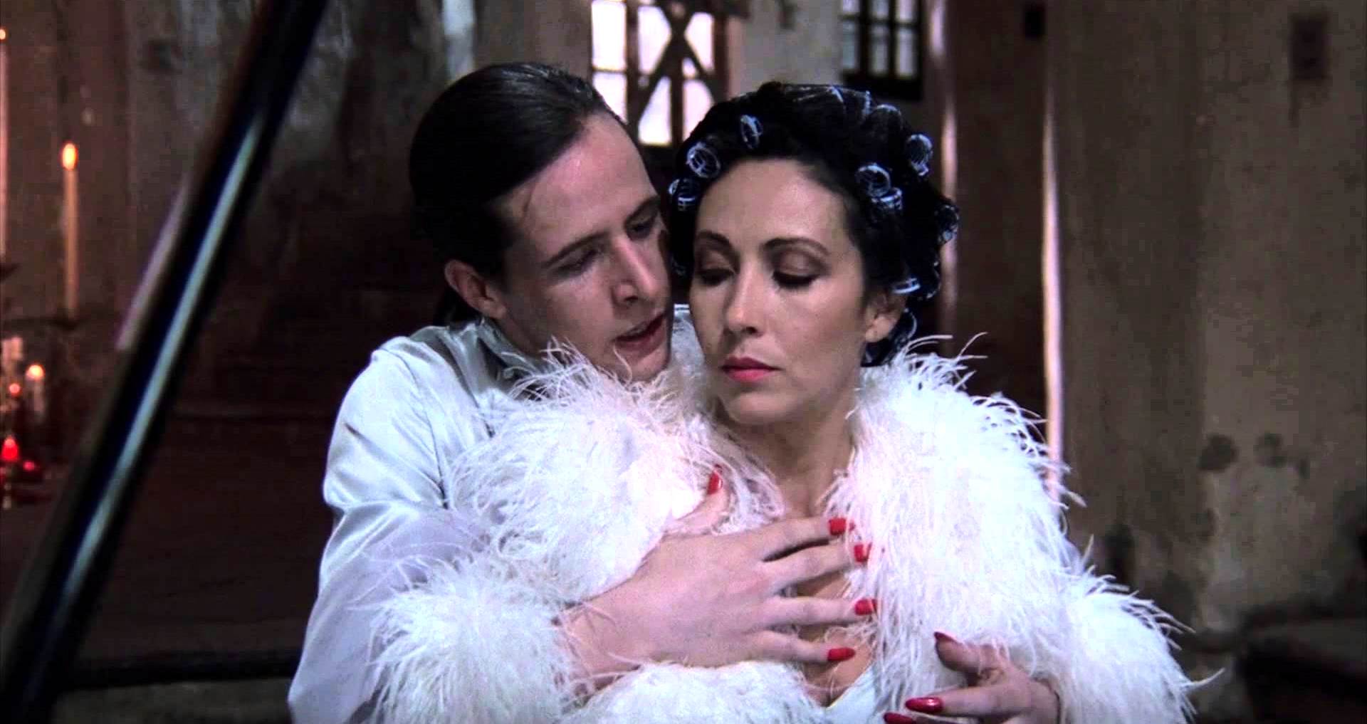 Mother and son mime act - Fenix (Axel Jodorowsky) and Concha (Blanca Guerra) in Santa Sangre (1989)