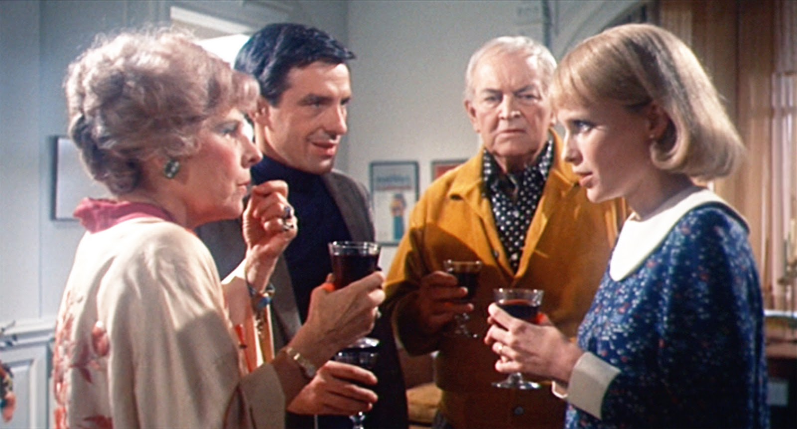 Satanists in Rosemary's Baby (1968) - Ruth Gordon, John Cassavetes, Maurice Evans and Mia Farrow