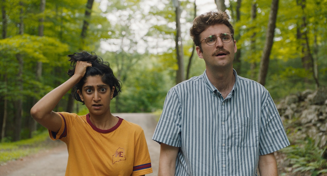 Hipsters Sunita Mari and John Reynolds face an alien invasion in Save Yourselves! (2020)