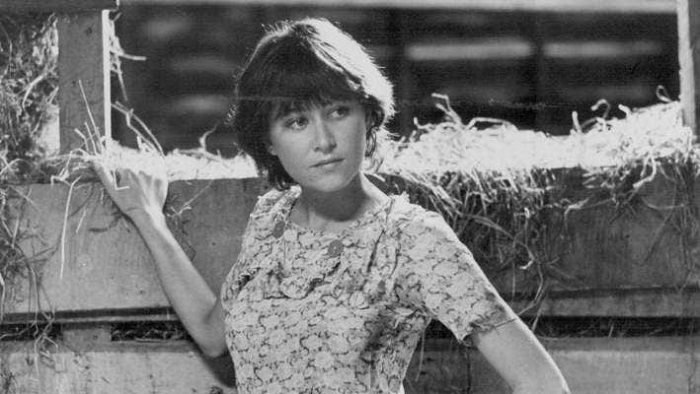 Tracy Mann as Pru Poindexter in The Scarecrow (1982)