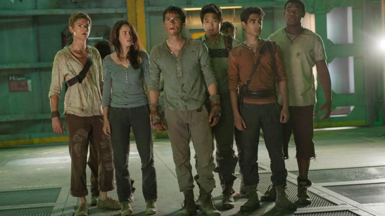 Thomas Brodie Sangster, Kaya Scodelario, Dylan O’Brien, Ki Hong Lee, Alexander Flores and Dexter Darden in The Scorch Trails (2015)