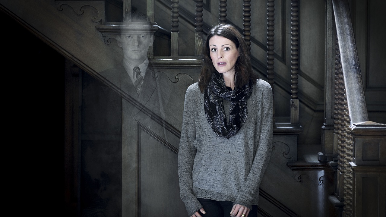 Eve Caleigh (Suranne Jones) and the ghost of Douglas Henshall in The Secret of Crickley Hall (2012)