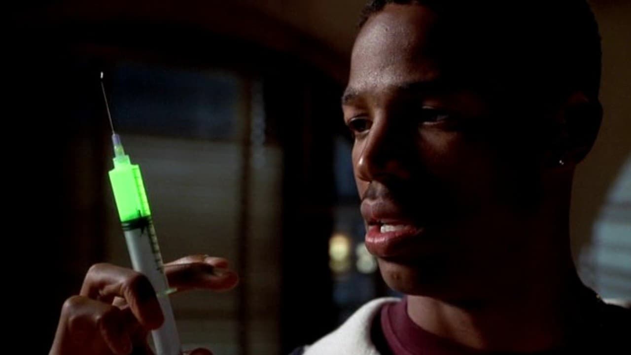 Marlon Wayans, the recipient of a sense-heightening drug in Senseless (1998)