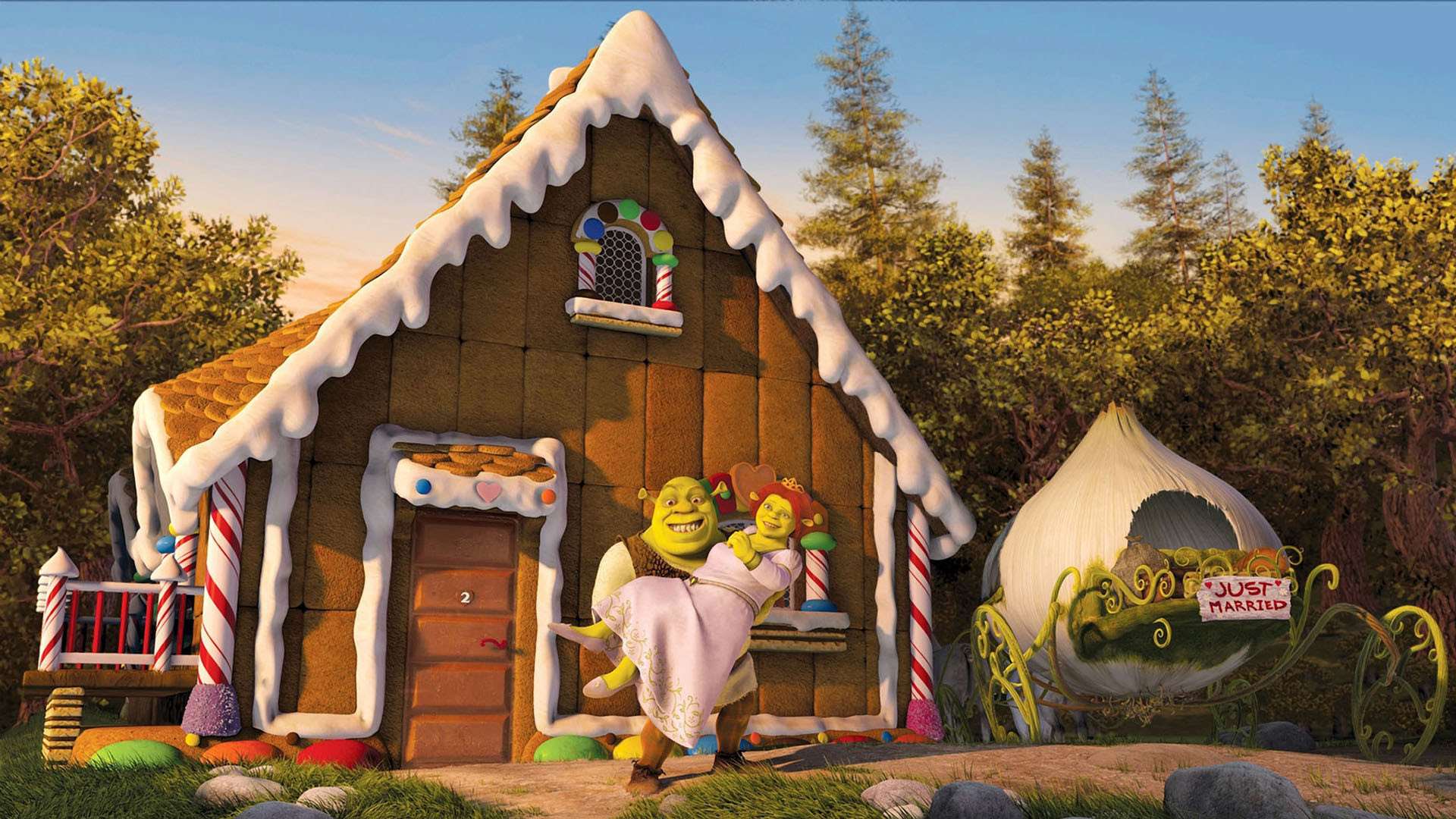 Shrek (voiced by Mike Myers) and Fiona (voiced by Cameron Diaz) get married in Shrek 2 (2004)