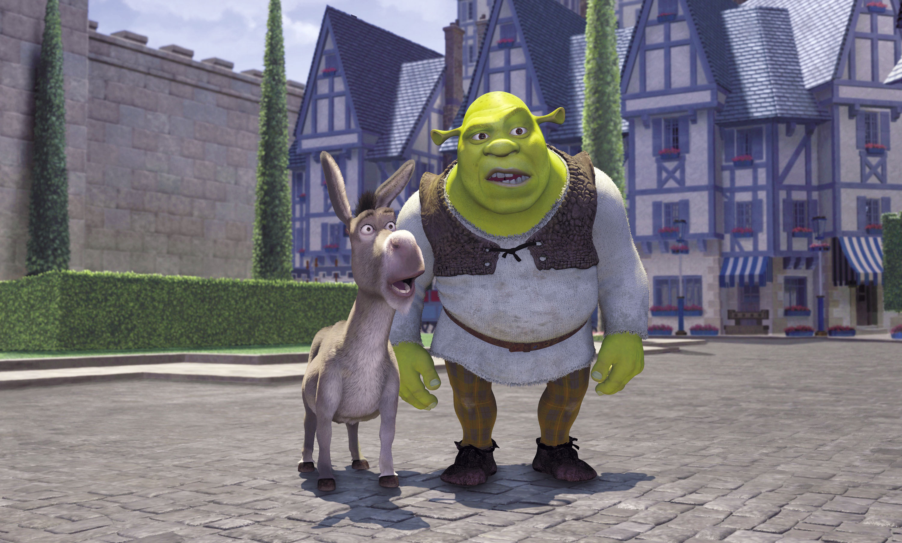 (l to r) The Donkey (voiced by Eddie Murphy) and Shrek (voiced by Mike Myers) in Shrek (2001)