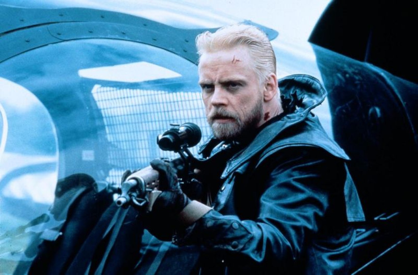 Mark Hamill as the bounty hunter Will Tasker in Slipstream (1989)