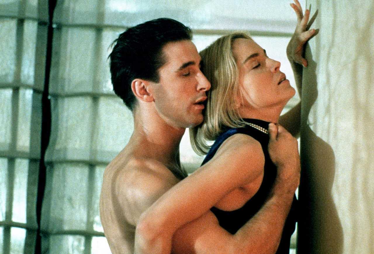 William Baldwin and Sharon Stone in Sliver (1993)