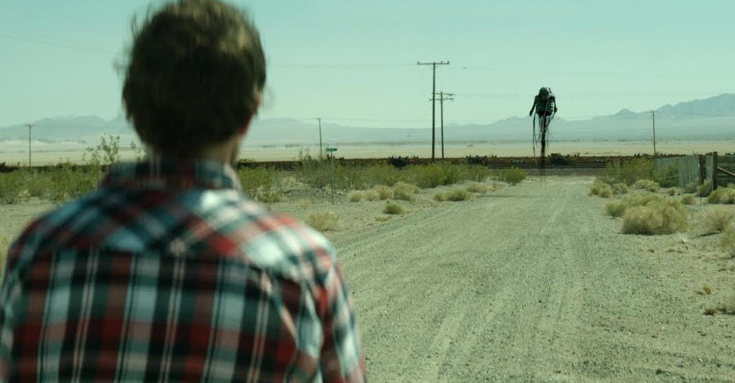 The strange pursuing creatures in The Way In episode in Southbound (2015)