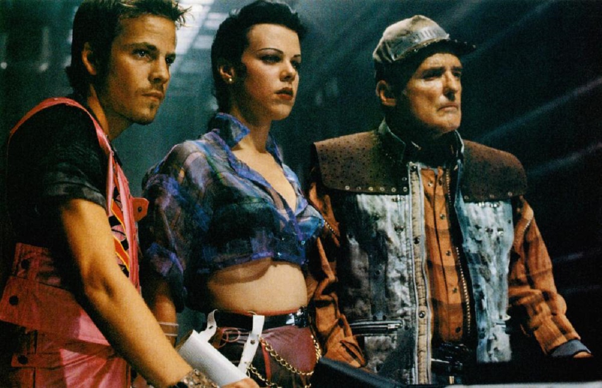 The space truckers - Stephen Dorff, Debi Mazar, Dennis Hopper